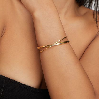 Nancy - Bracciale dorato intrecciato