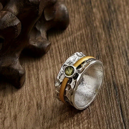 Yla - Elegante anello con pietra verde