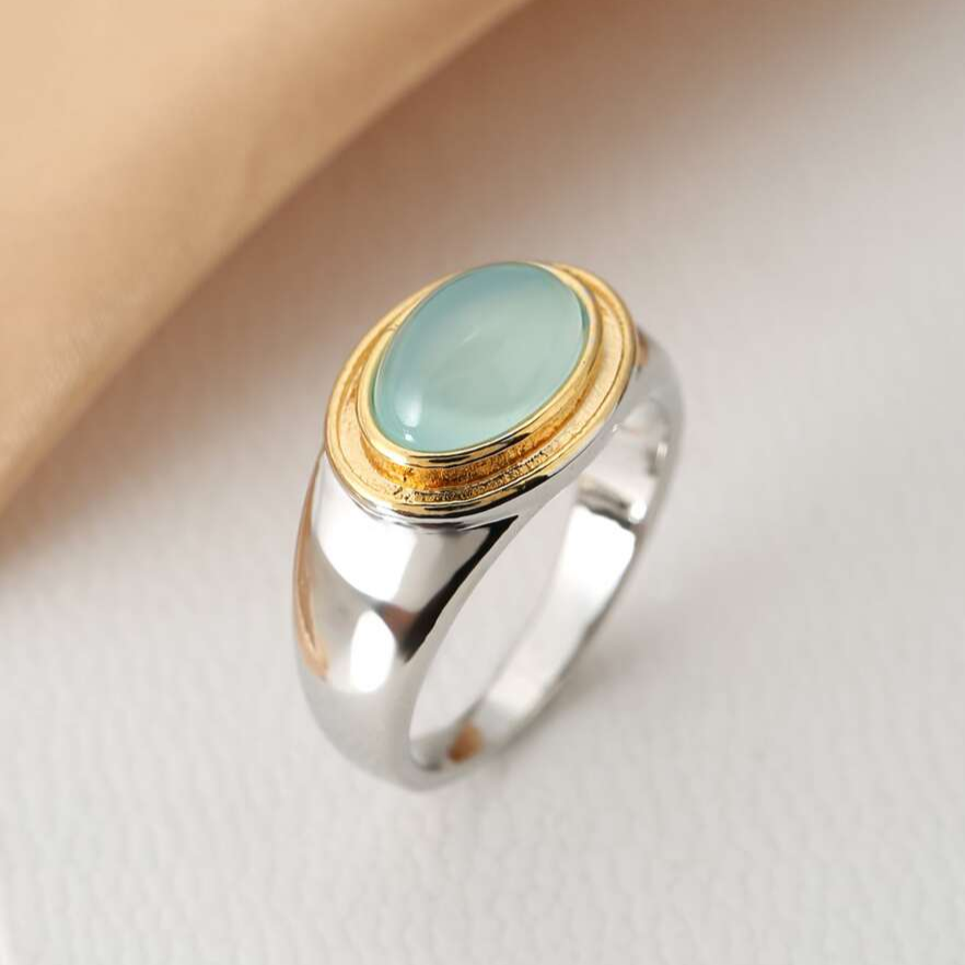 Gabi – Anello vintage con pietra di luna verde
