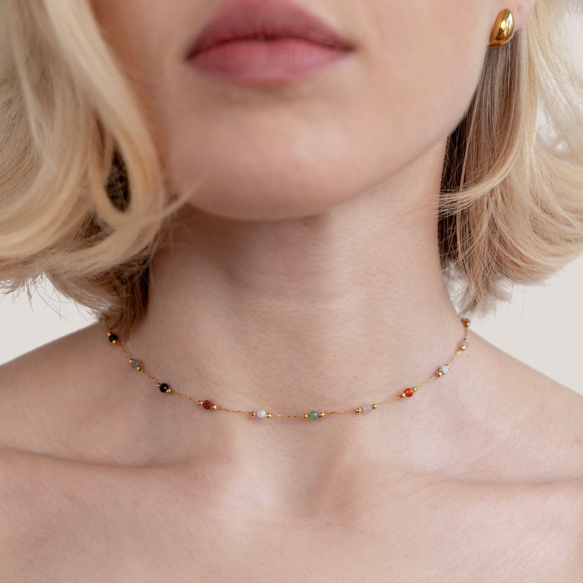 Luly – Collana con pietre colorate