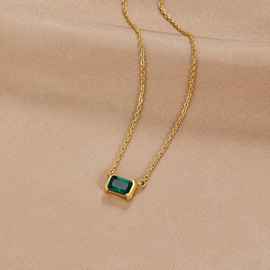 Moni – Collana con pietra verde