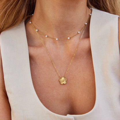 Reine – Collana dorata con perle