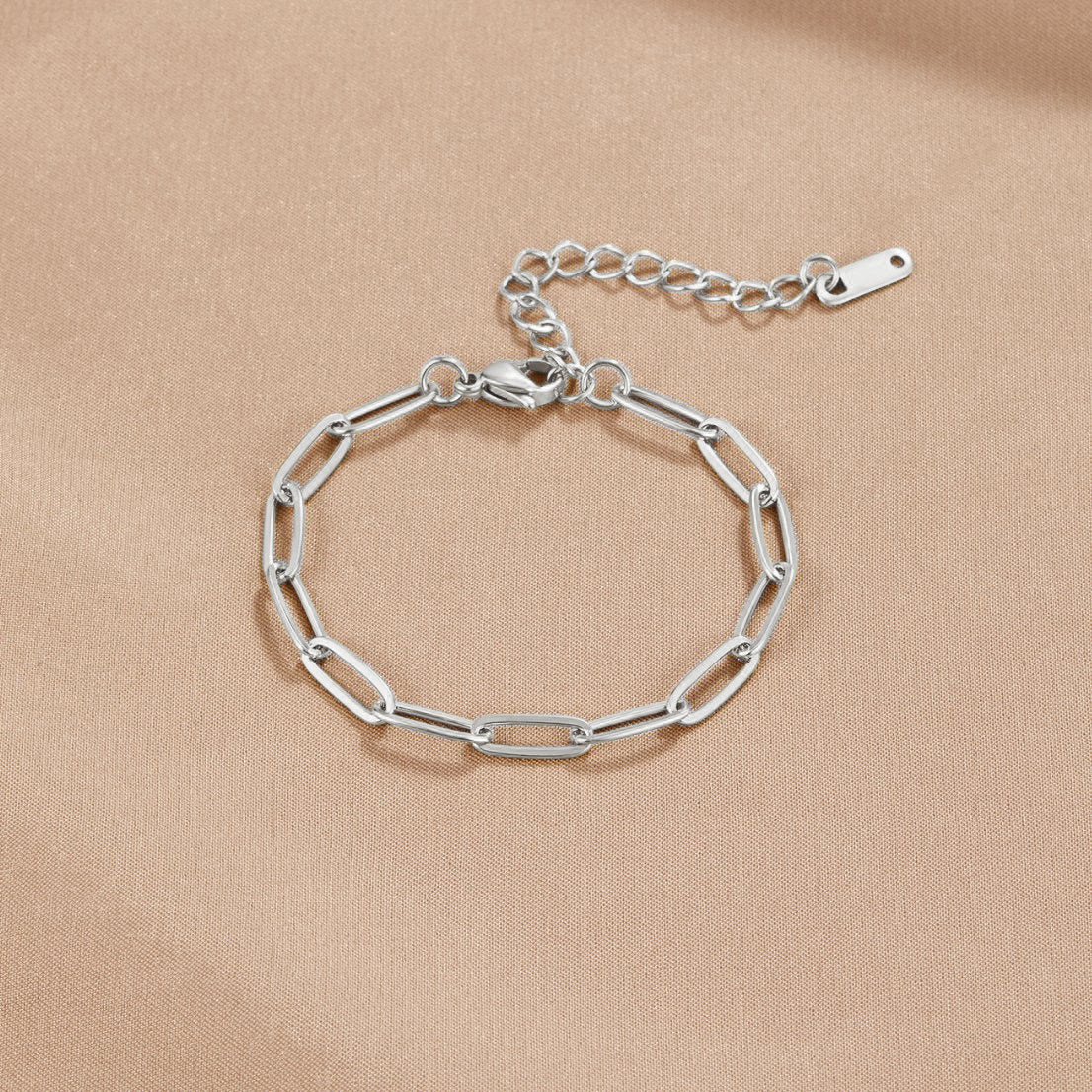 Bracciale a graffetta